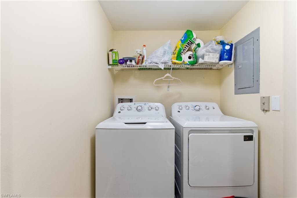 7736 Jewel LN # W103, NAPLES FL 34109-5