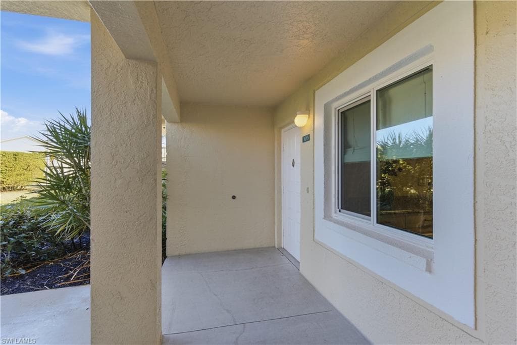 7736 Jewel LN # W103, NAPLES FL 34109-4