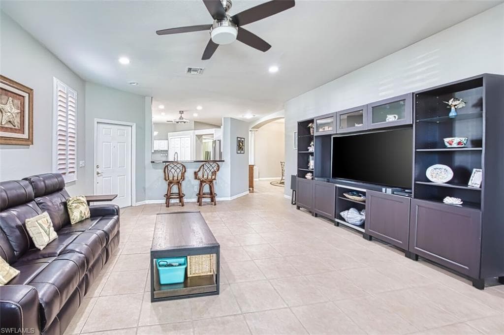 13600 Gulf Breeze ST-16