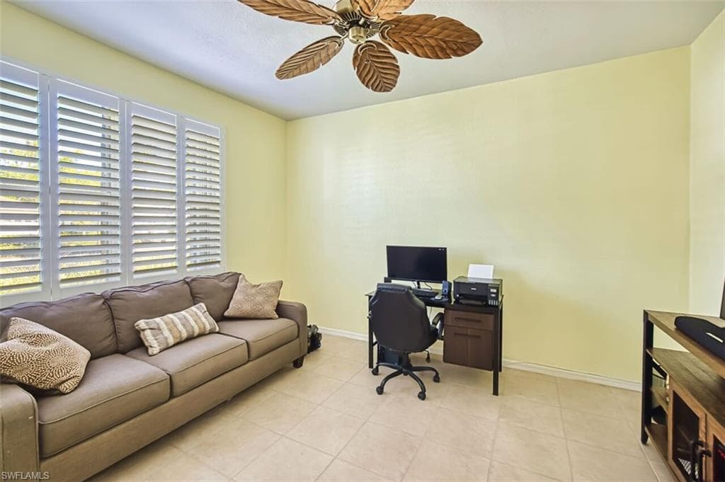 13600 Gulf Breeze ST-33
