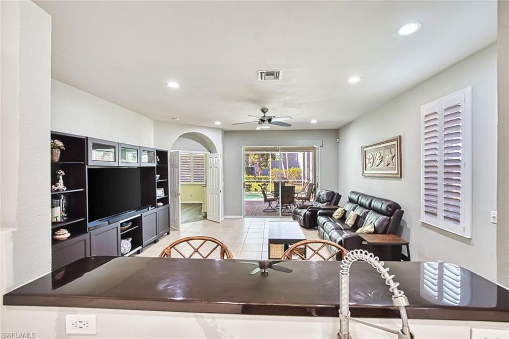 13600 Gulf Breeze ST-25