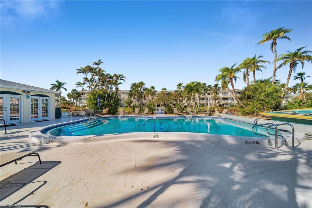 13540 Stratford Place CIR 202-25
