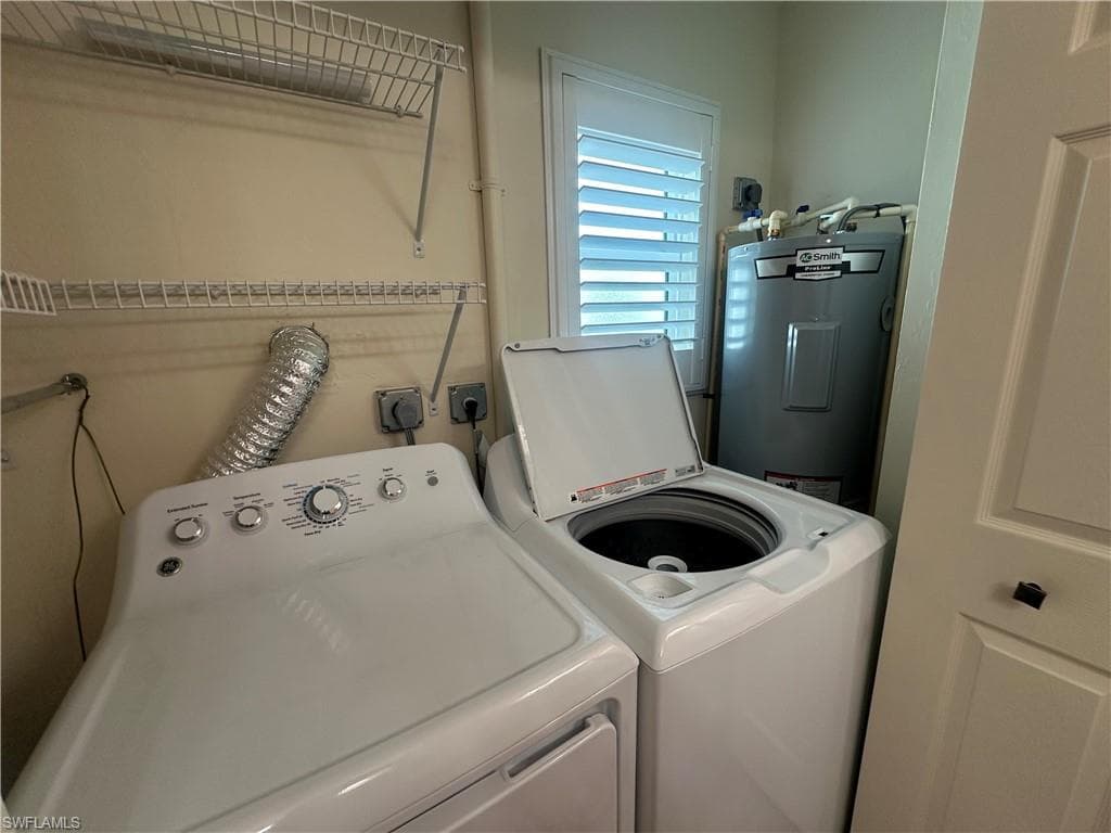 11660 Spinnaker WAY, FORT MYERS FL 33908-15