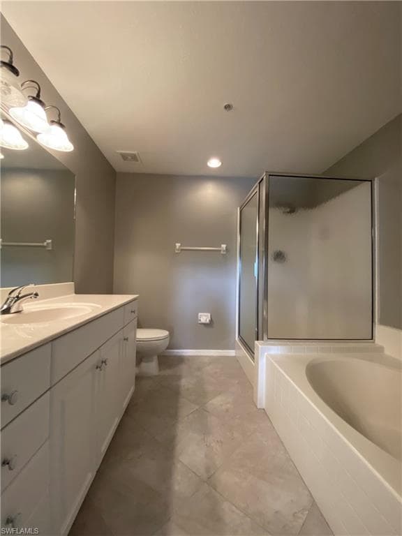 354 Dover PL # 104, NAPLES FL 34104-12