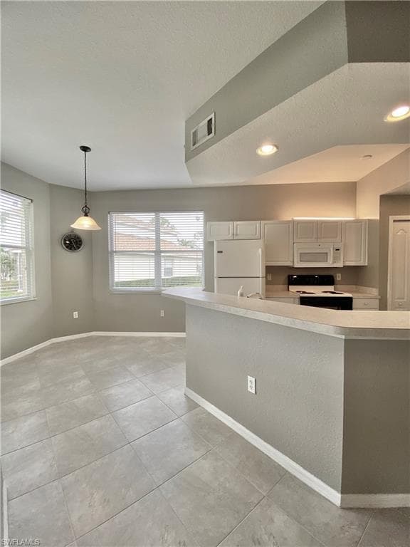 354 Dover PL # 104, NAPLES FL 34104-11