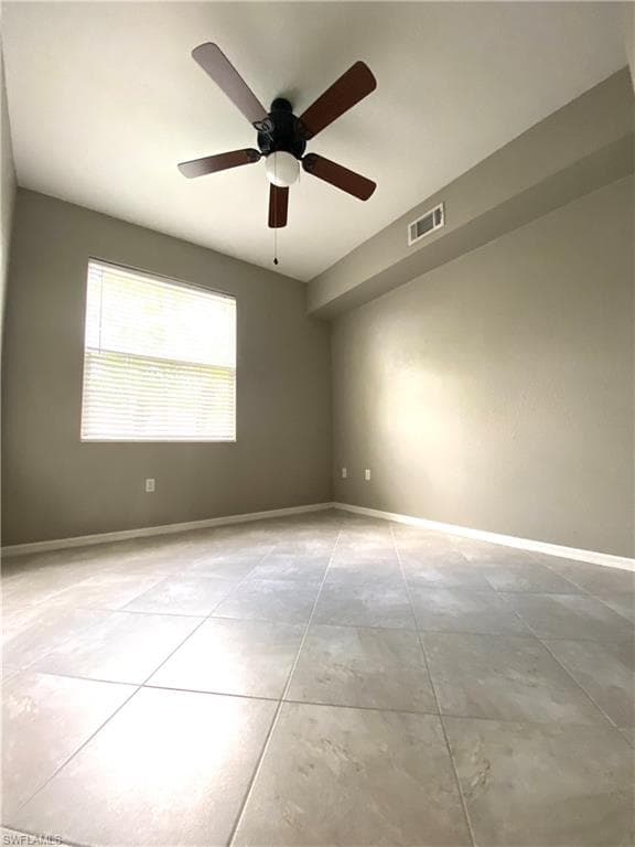 354 Dover PL # 104, NAPLES FL 34104-18