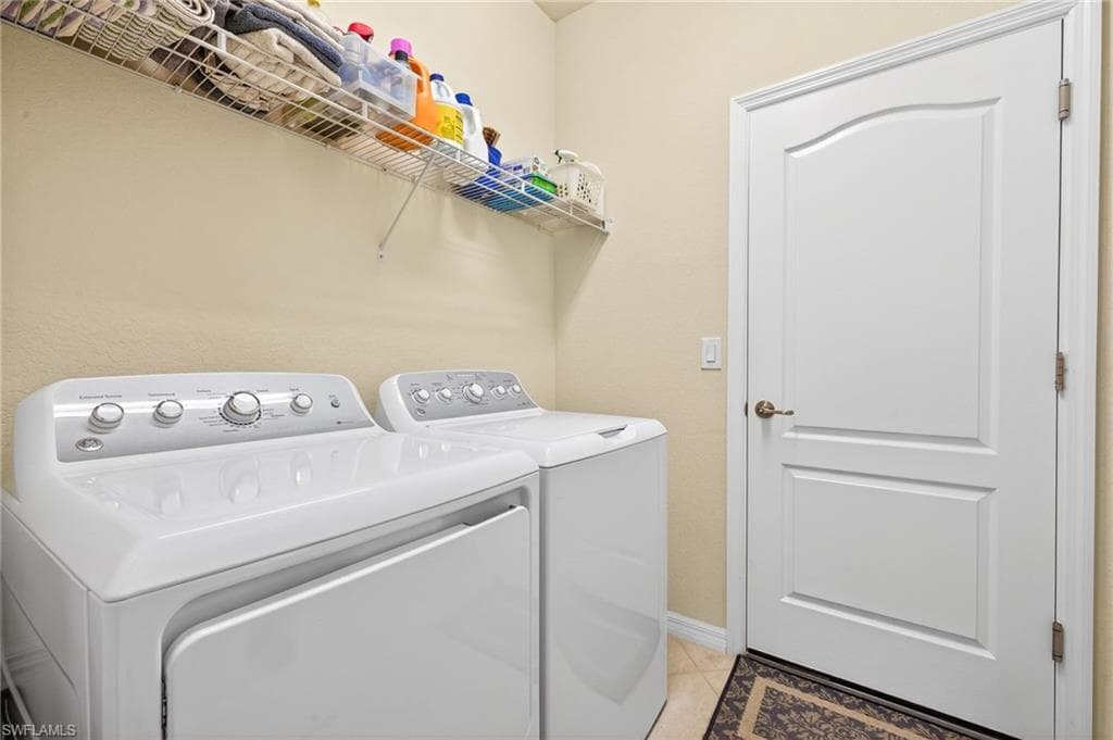 2548 Caslotti WAY-24