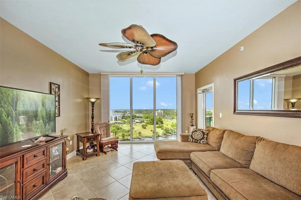 3426 Hancock Bridge PKWY 1106-11