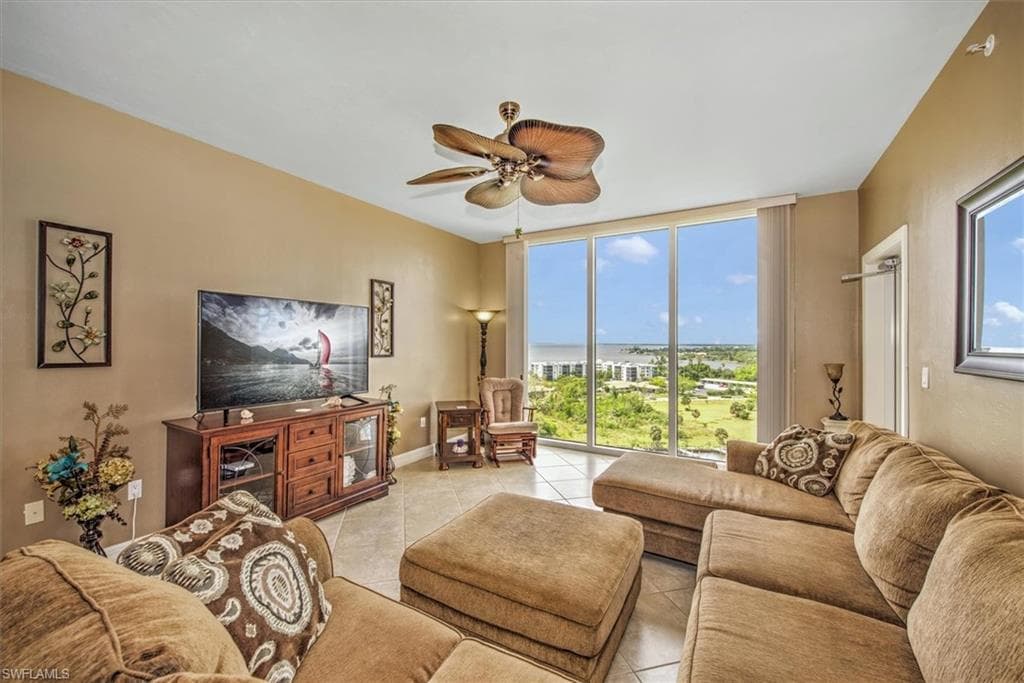 3426 Hancock Bridge PKWY 1106-12