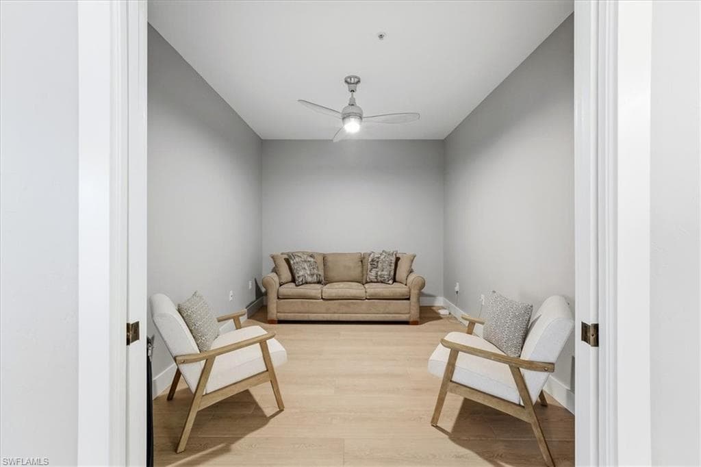 8259 Parkstone PL 8202-12