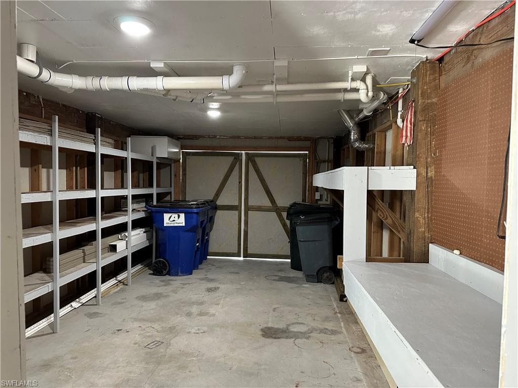 942 Prescott ST-31