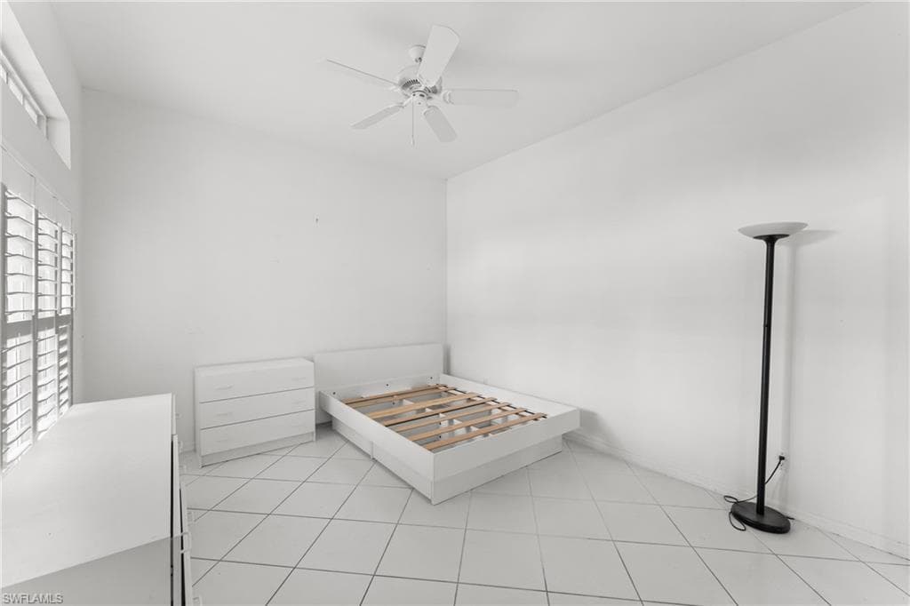 12739 Devonshire Lakes CIR-16