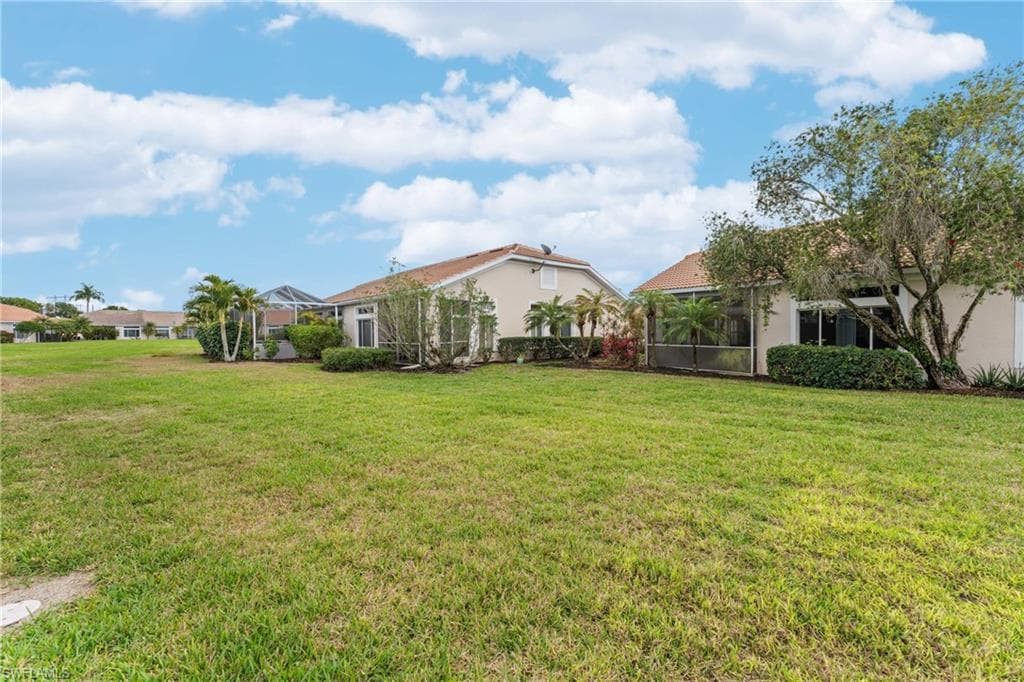12739 Devonshire Lakes CIR-23