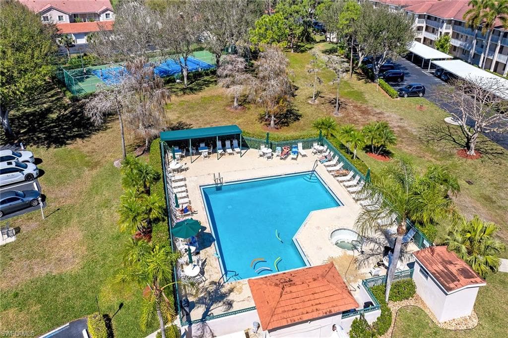 7025 Dennis CIR # G202, NAPLES FL 34104-41