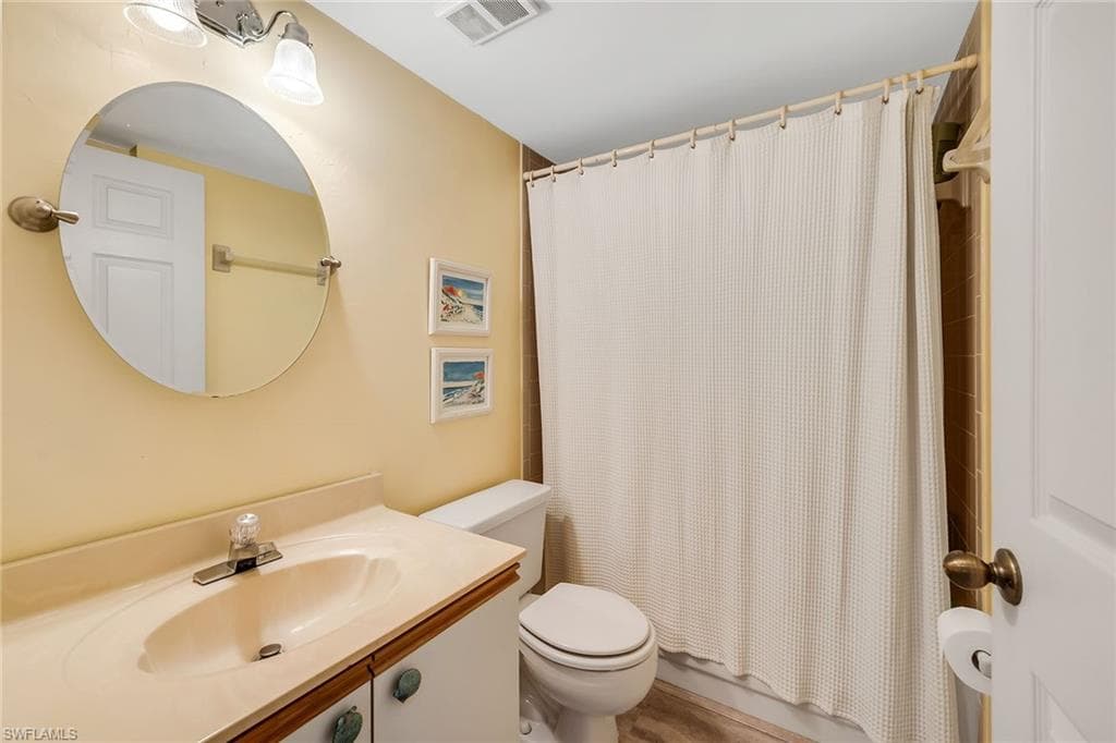 7025 Dennis CIR # G202, NAPLES FL 34104-19