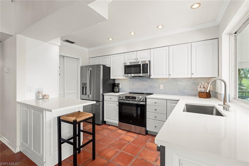 253 Daniel DR-12