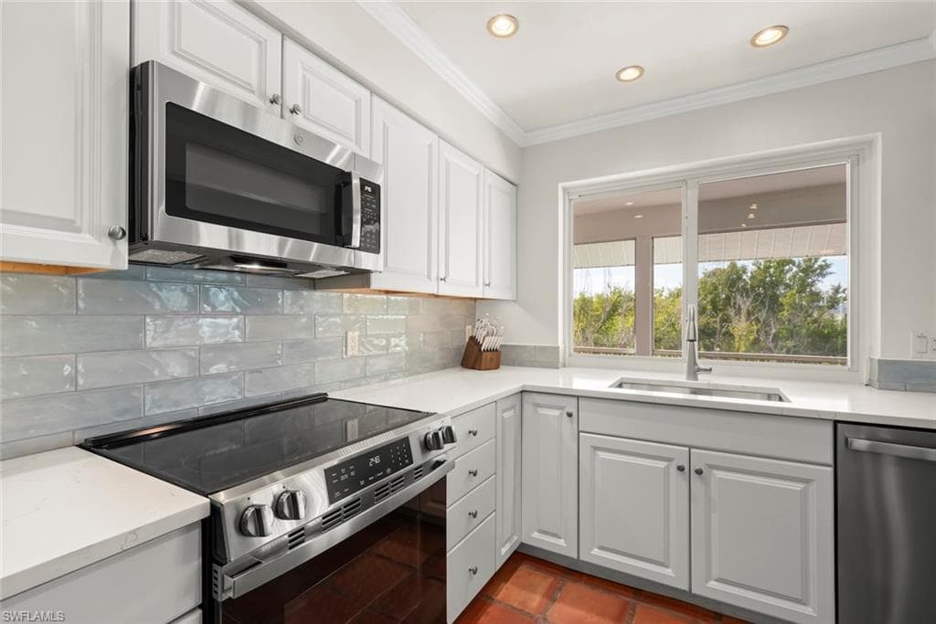 253 Daniel DR-11