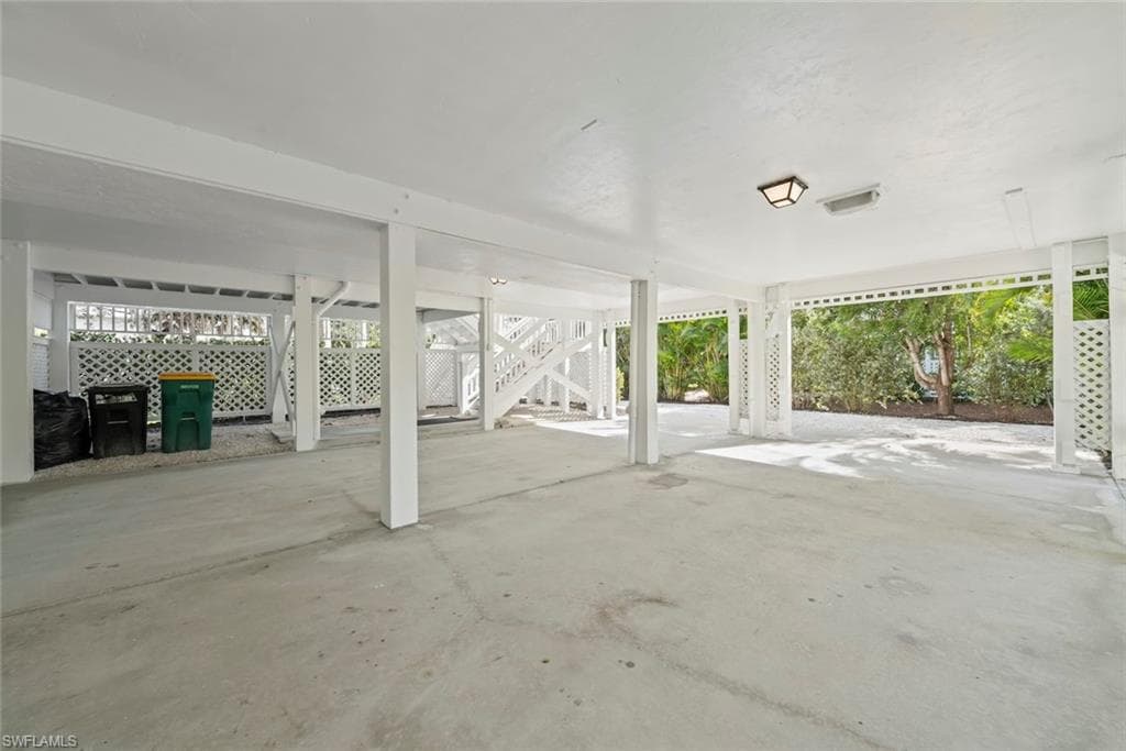 253 Daniel DR-32