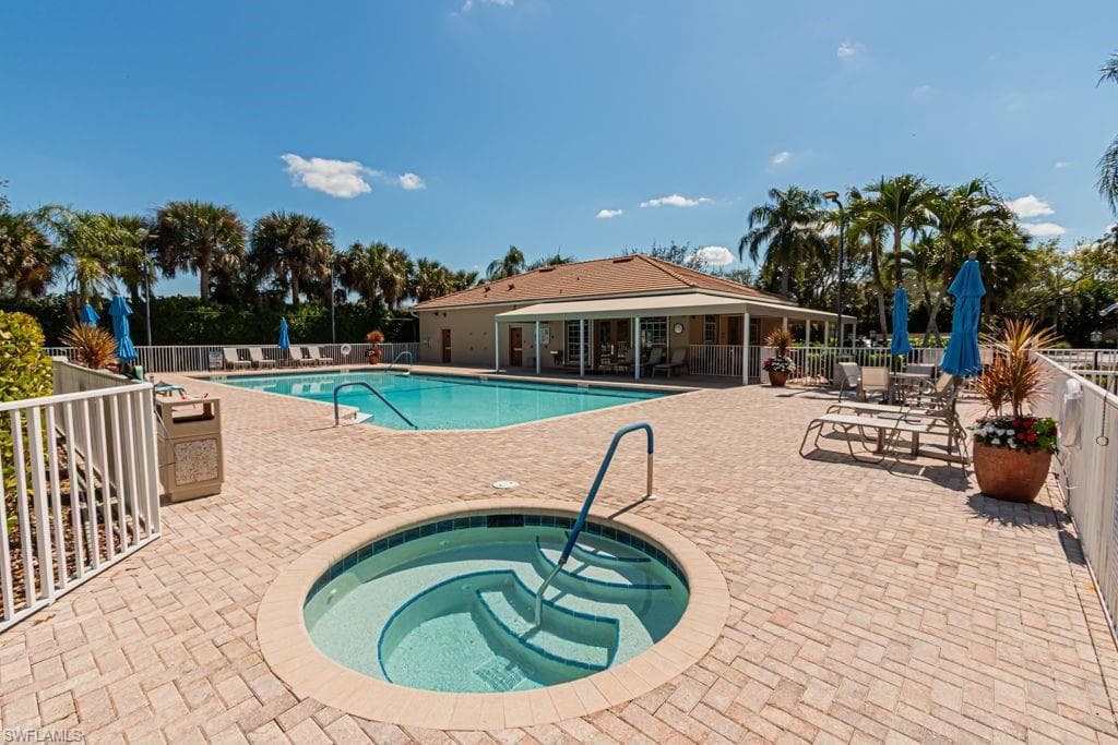 2256 Heritage Greens DR-46