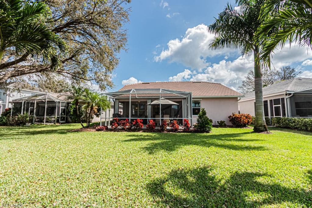 2256 Heritage Greens DR-39