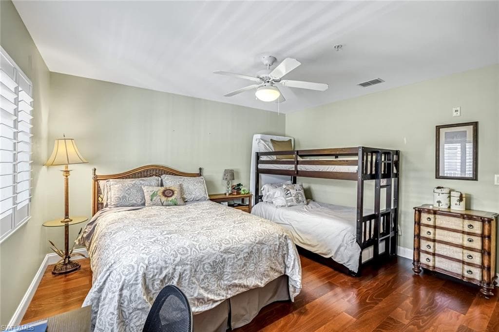 760 Waterford DR 303-8