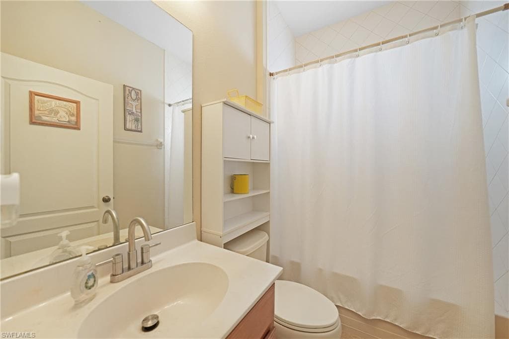 2454 Blackburn CIR-15
