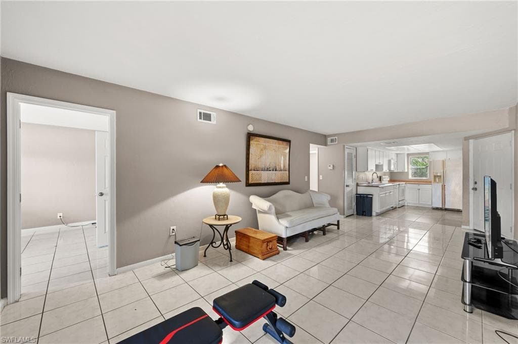 27260 Horne AVE # 21, BONITA SPRINGS FL 34135-9