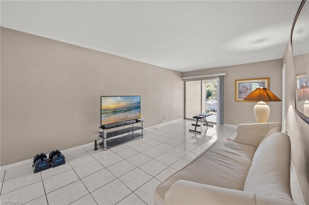 27260 Horne AVE # 21, BONITA SPRINGS FL 34135-10
