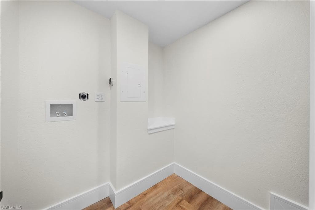 15380 Will Lew LN-14