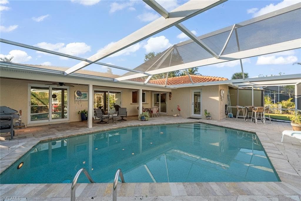 1056 S Yachtsman DR-19