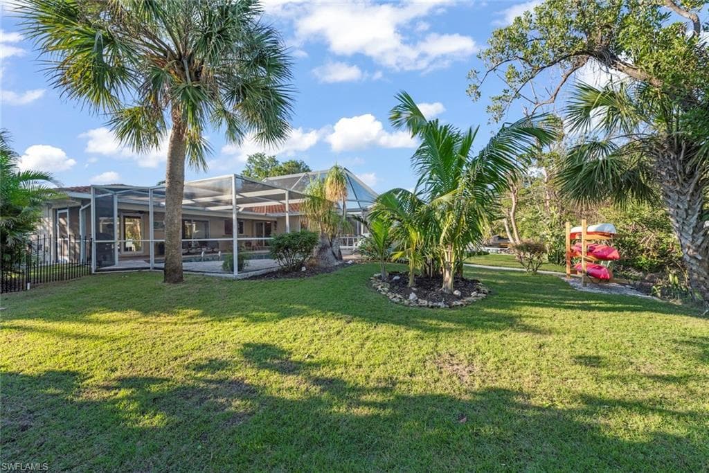1056 S Yachtsman DR-21