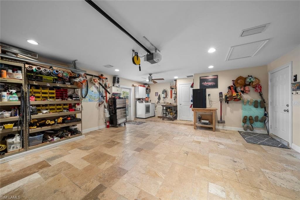 1056 S Yachtsman DR-18