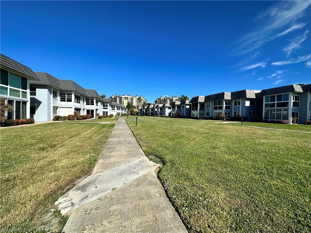 3392 N Key DR # 7, NORTH FORT MYERS FL 33903-22