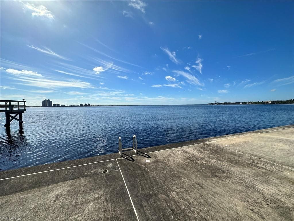 3392 N Key DR # 7, NORTH FORT MYERS FL 33903-19