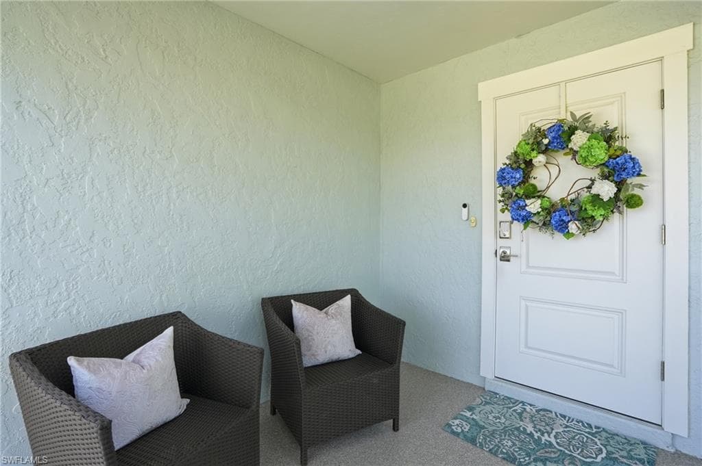 26 Fairview BLVD-4