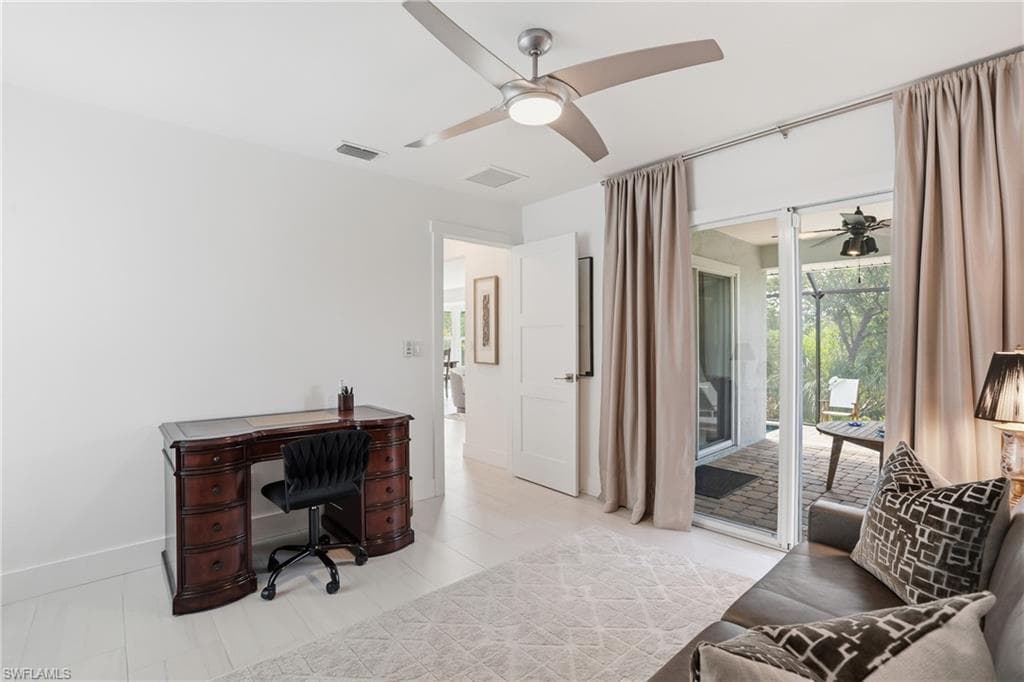 26 Fairview BLVD-29