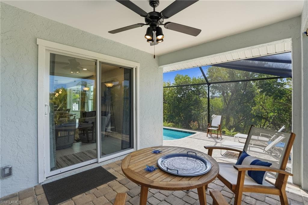26 Fairview BLVD-33