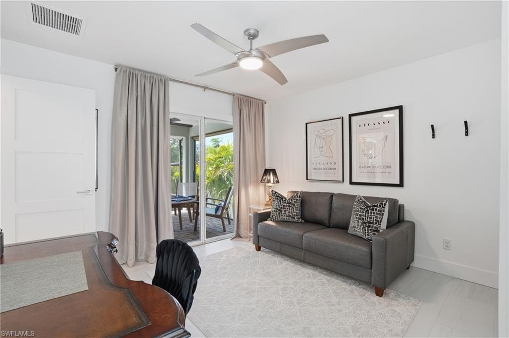 26 Fairview BLVD-28