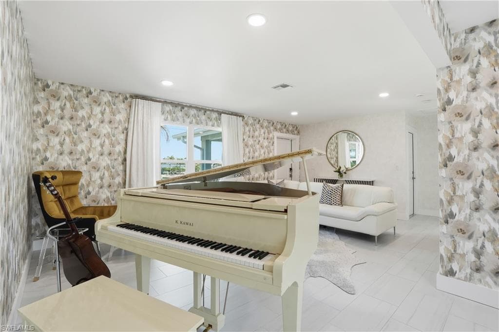 26 Fairview BLVD-7
