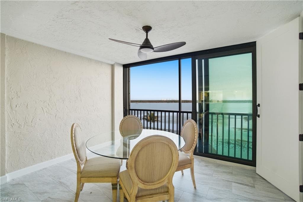 8400 Estero BLVD 303-12