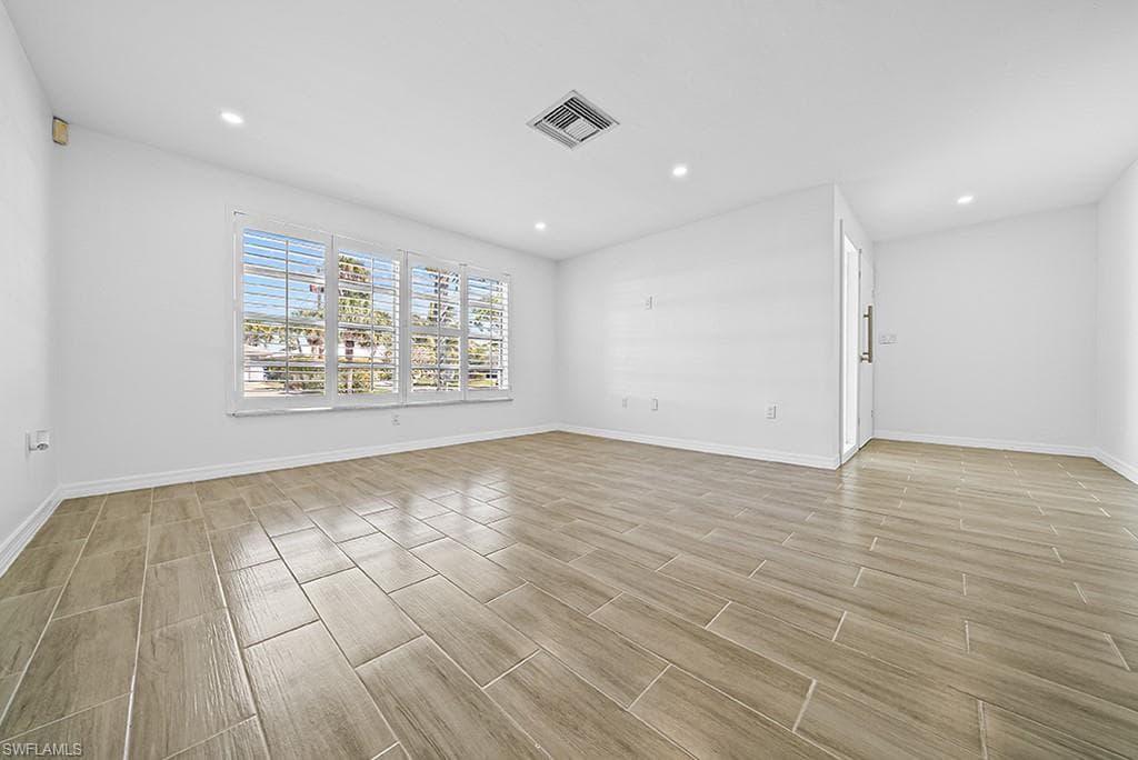 2175 Shad CT-22