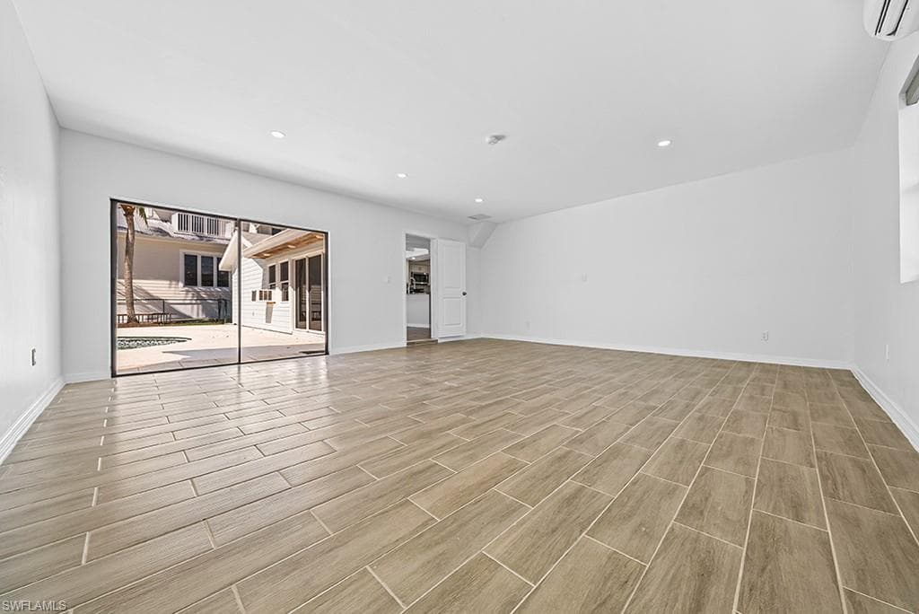 2175 Shad CT-14