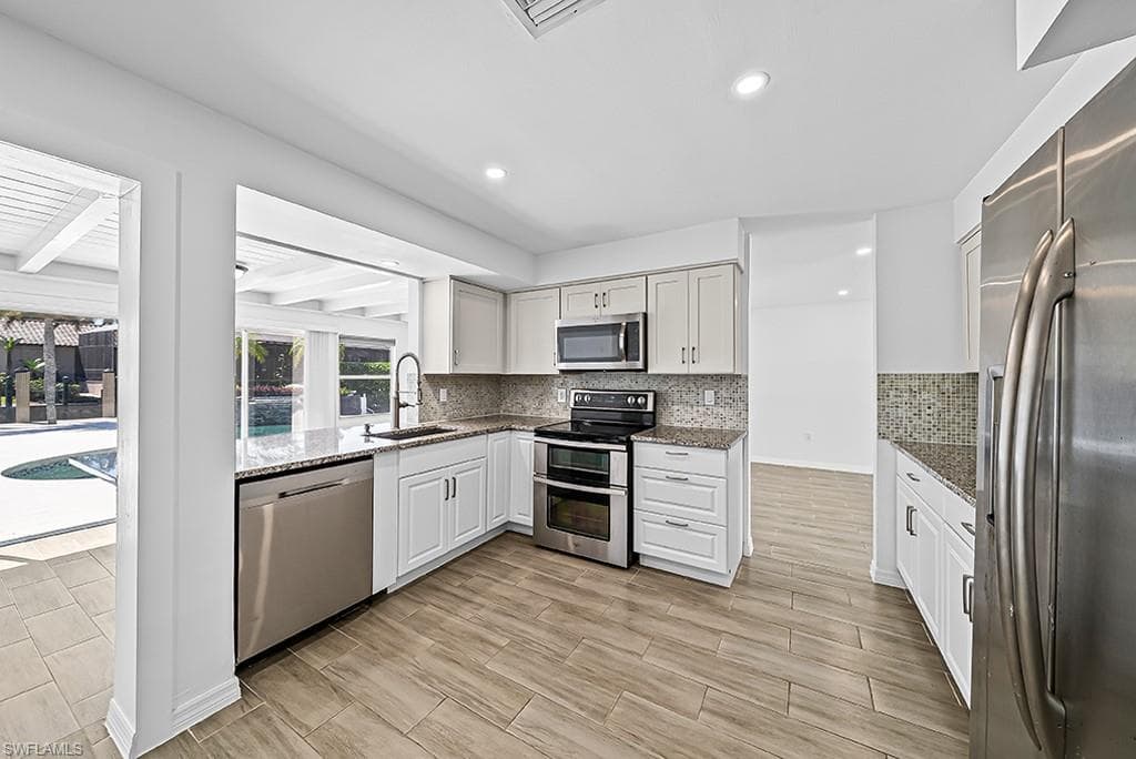 2175 Shad CT-24