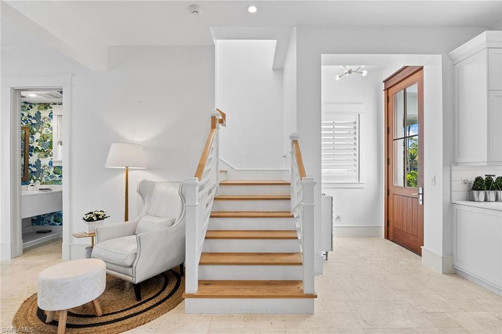 901 10th AVE S-13