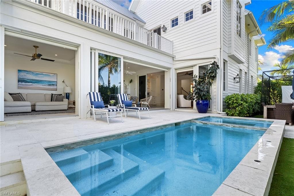 901 10th AVE S-30