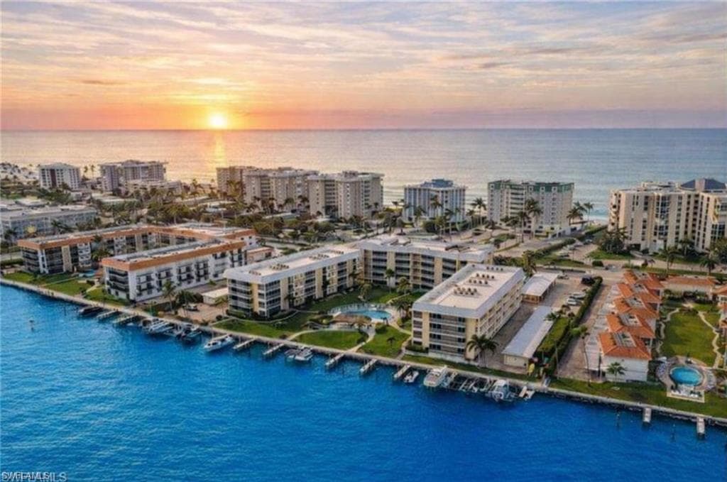 3000 Gulf Shore BLVD N # 212, NAPLES FL 34103-27