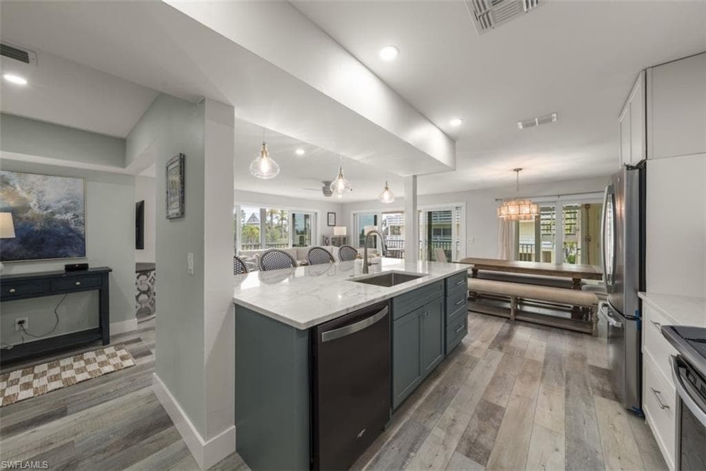 585 Gulf DR A2-5