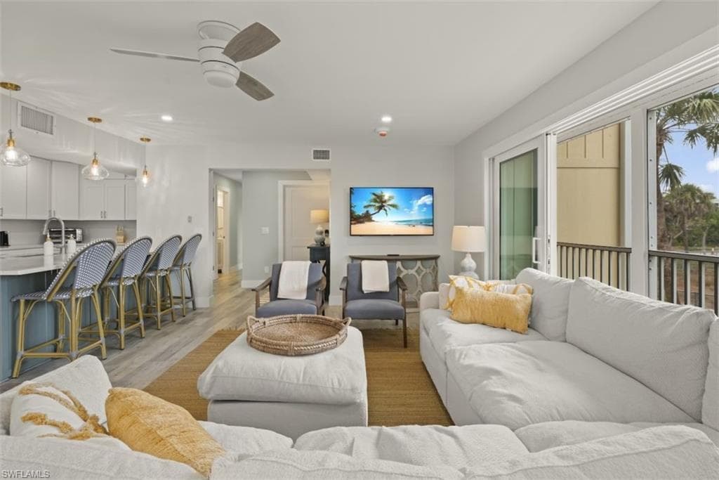 585 Gulf DR A2-2