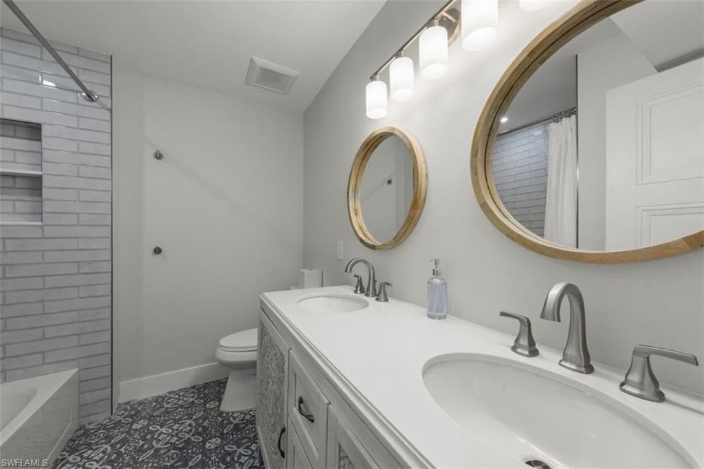 585 Gulf DR A2-27