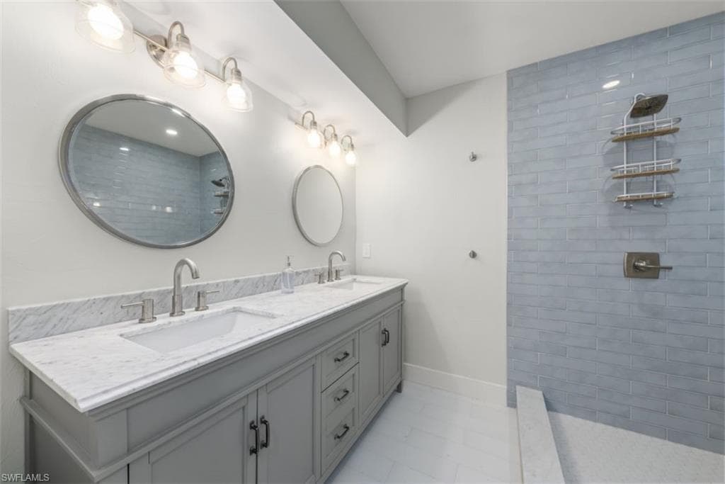 585 Gulf DR A2-23